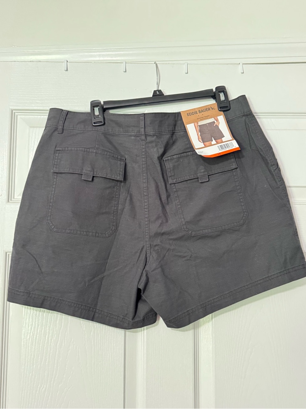 Eddie Bauer Women's Black Cargo Shorts- Size 16